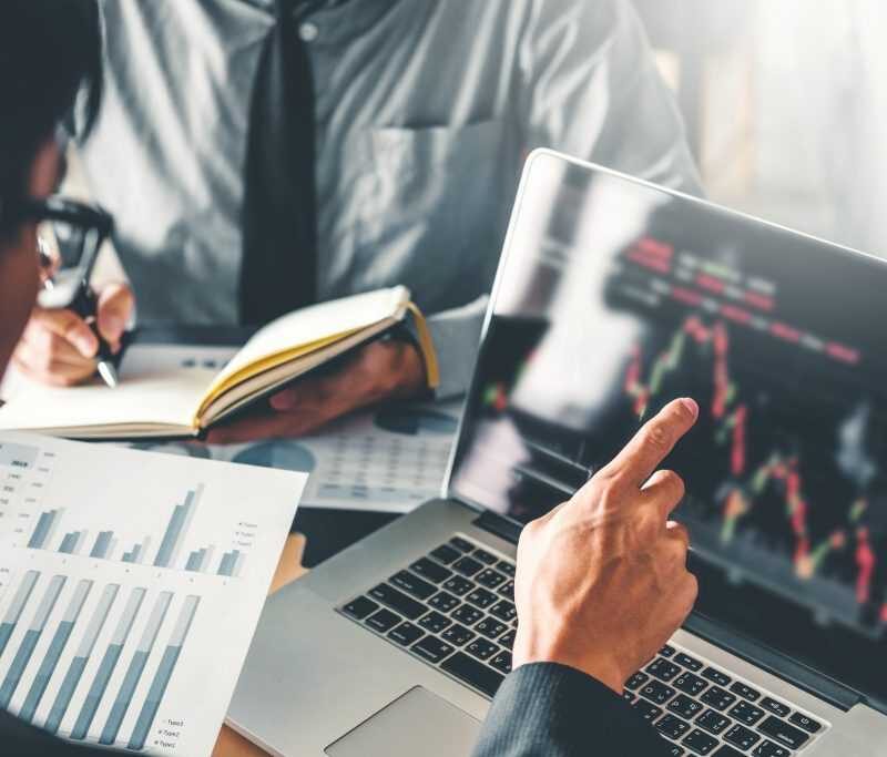 pointing the laptop about market bottom HFG Trust